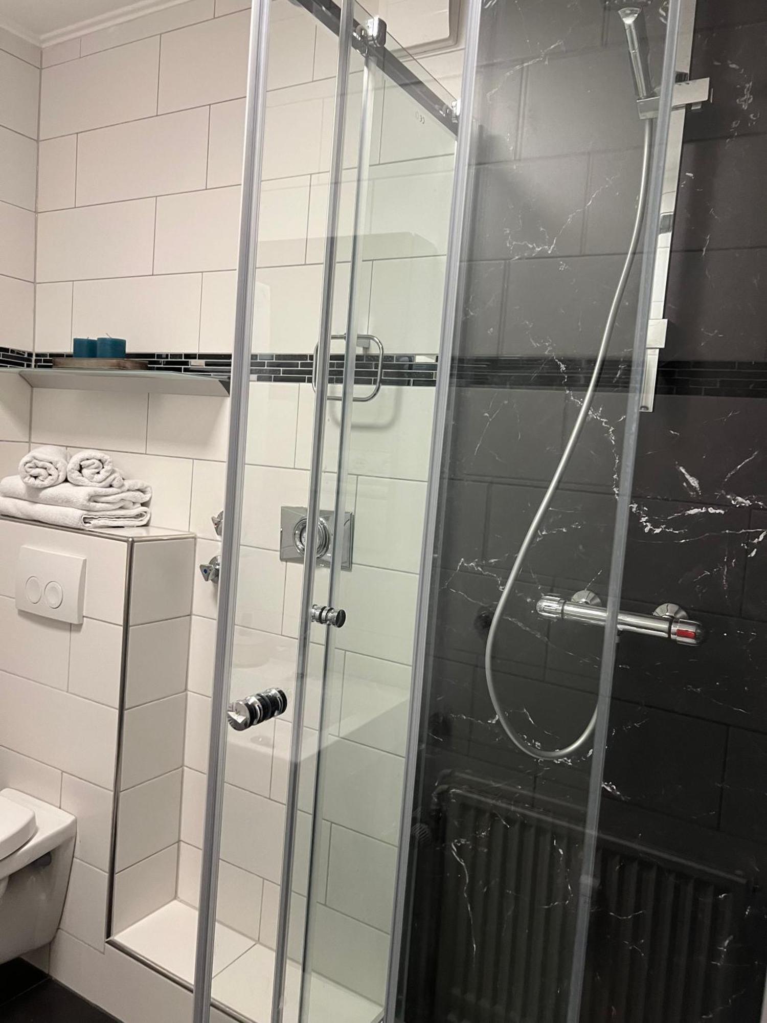 Vicky'S Ferienwohnung Am Friedheim Flensburg Exteriér fotografie
